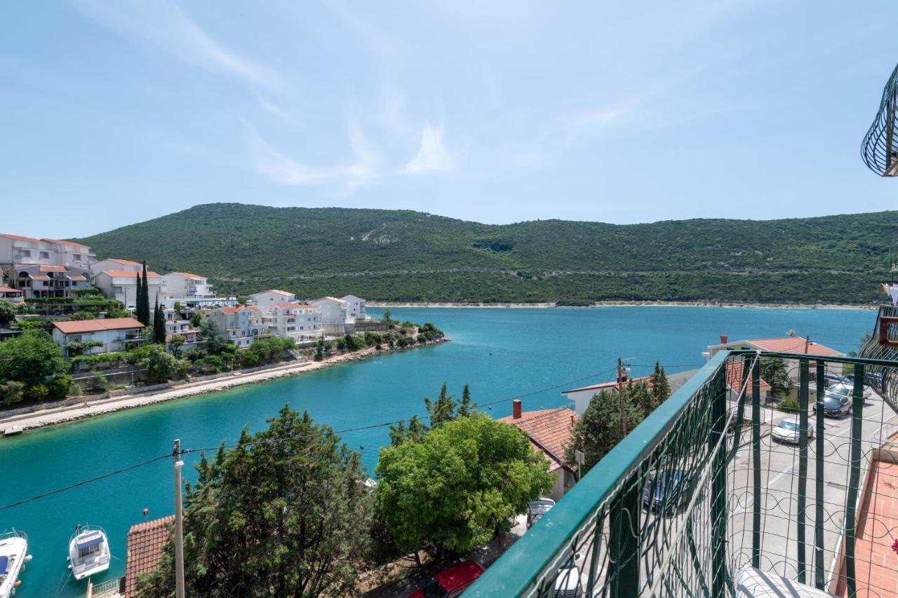 Apartman Vito Neum Exterior foto